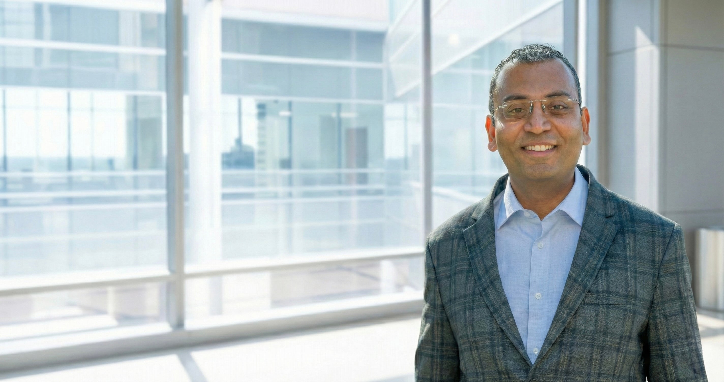 Dr. Kalpit Devani, interventional gastroenterologist and EUS ERCP specialist performing advanced endoscopy